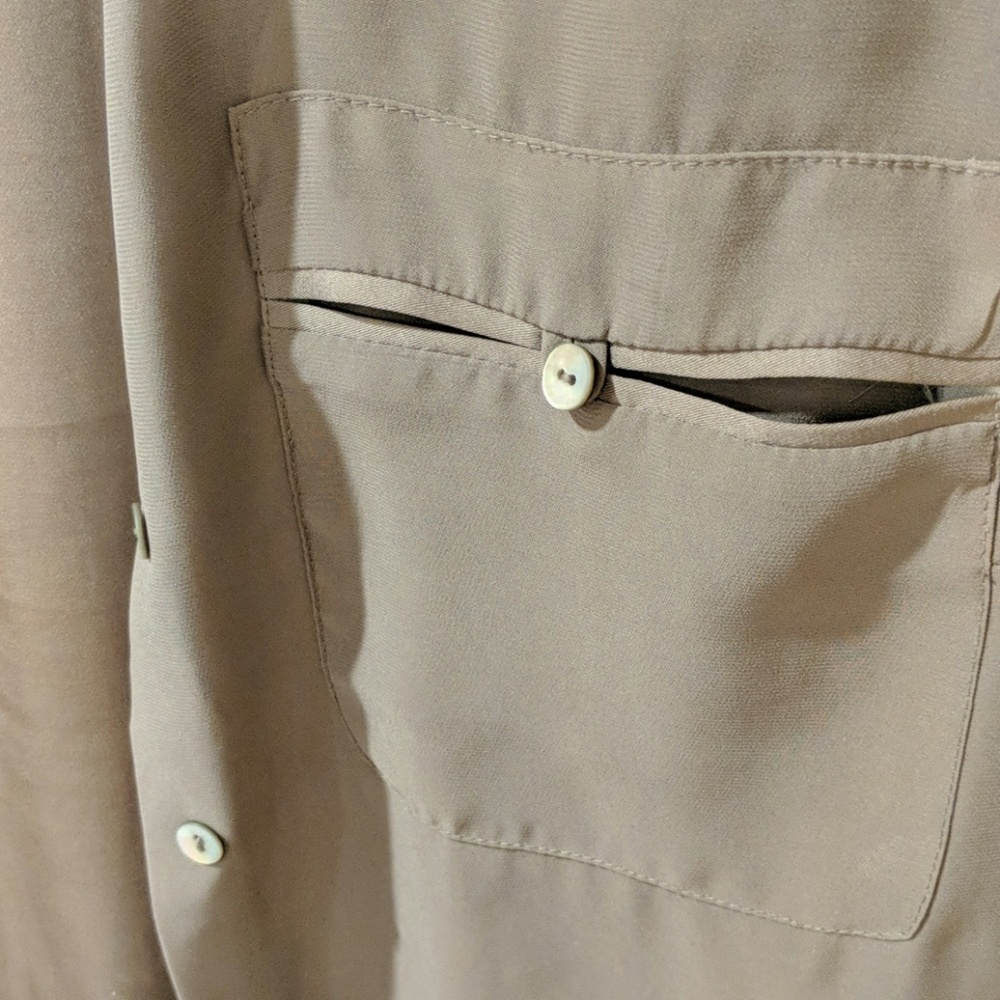 Button down blouse - Picture 2 of 3